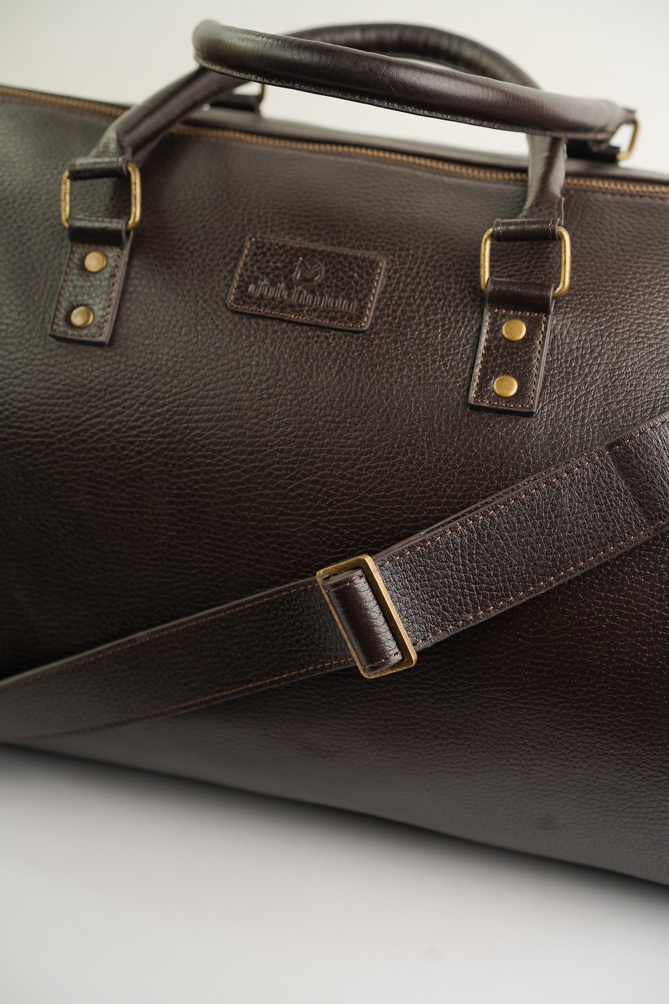 The Chase - Dutchman Brown Travel Bag