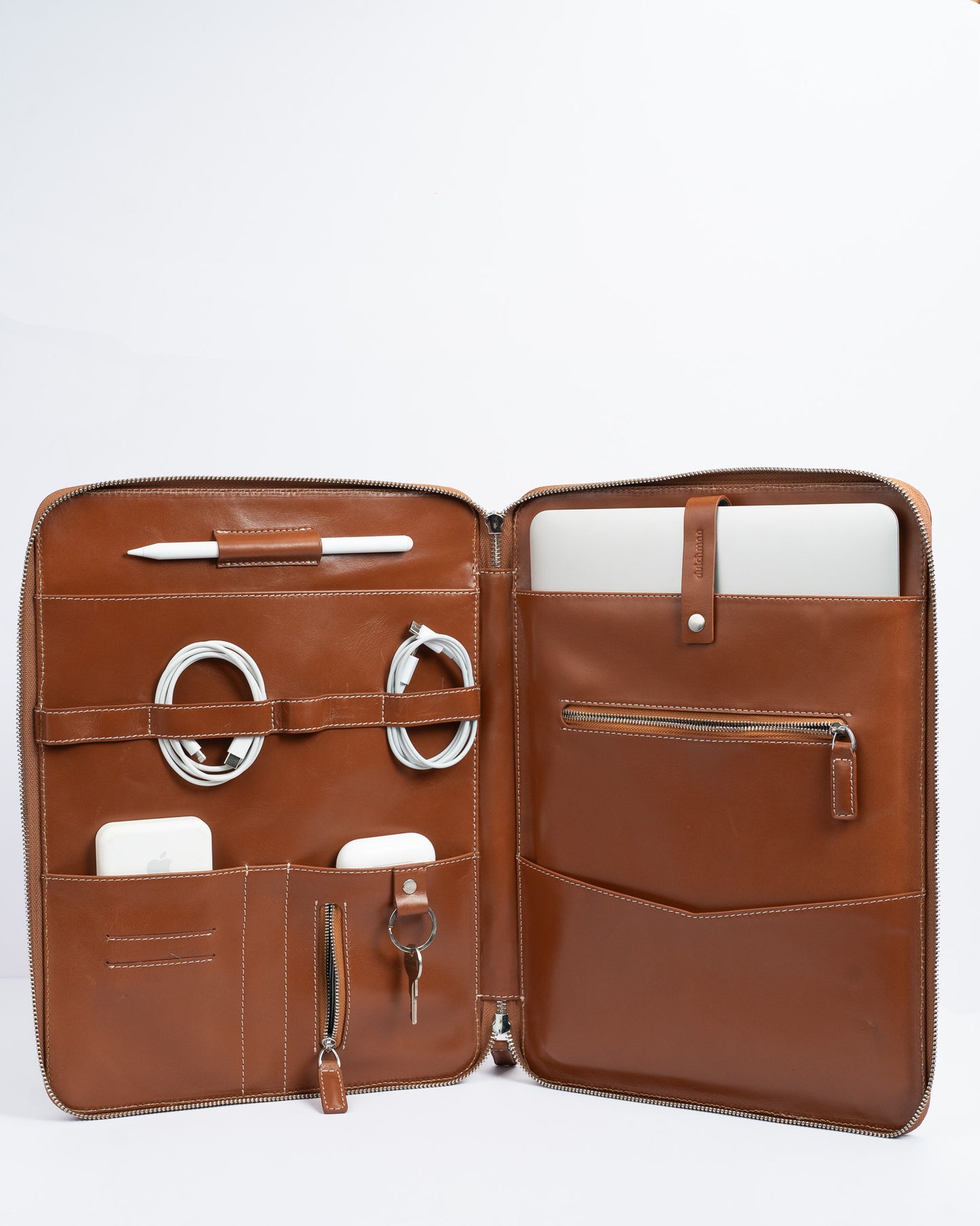 官网飞艇168幸运号码结果直播记录 The Stack : Laptop Organizer in Tan by Dutchman