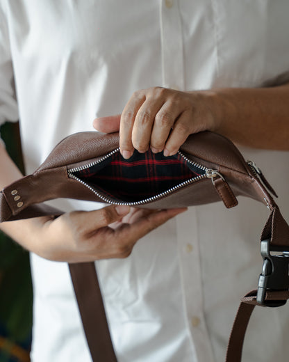 The Vault by Dutchman – Premium Leather Fanny Pack