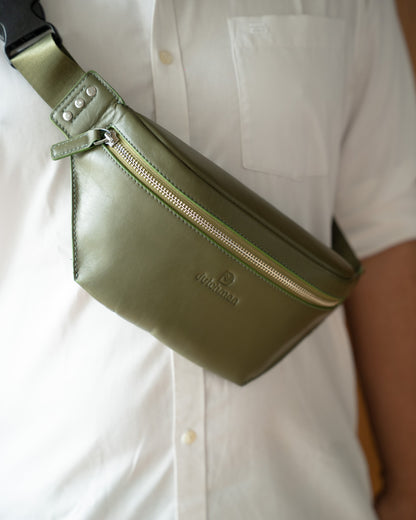 The Vault by Dutchman – Premium Leather Fanny Pack