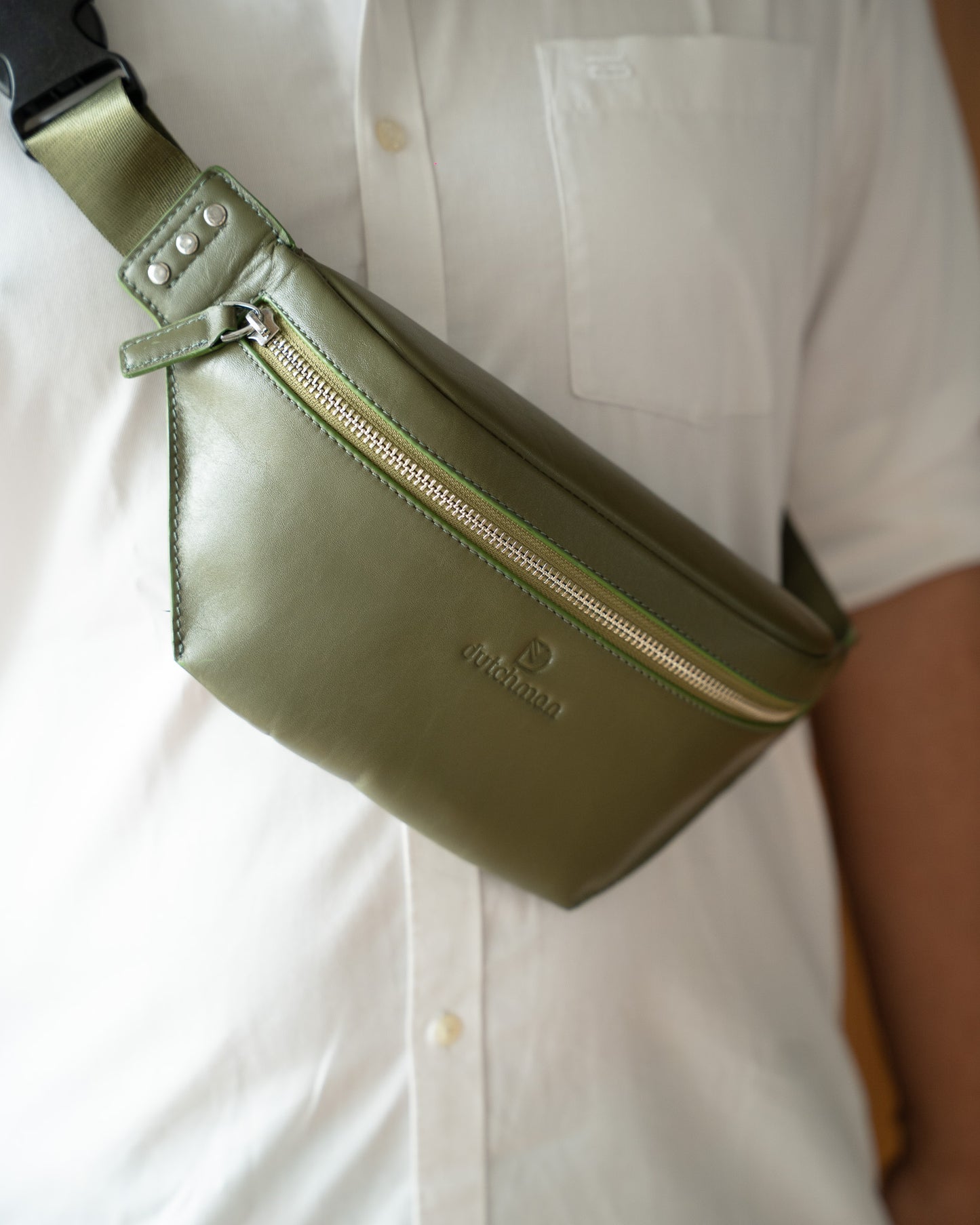 The Vault by Dutchman – Premium Leather Fanny Pack